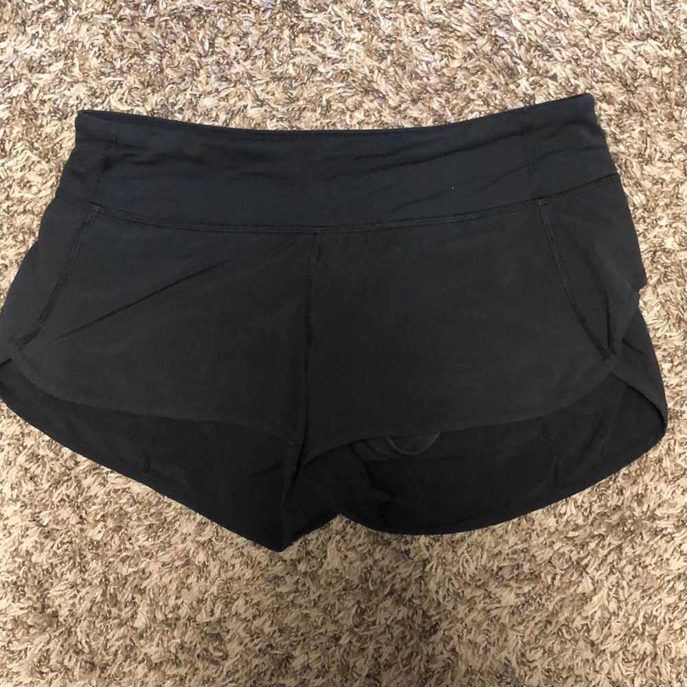 Lululemon speed short size 6 in black